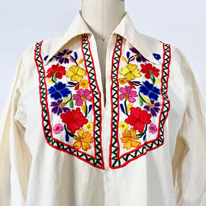 Vintage Hand Embroidered Puebla La Aguja Blouse with Flowers Frida style Med