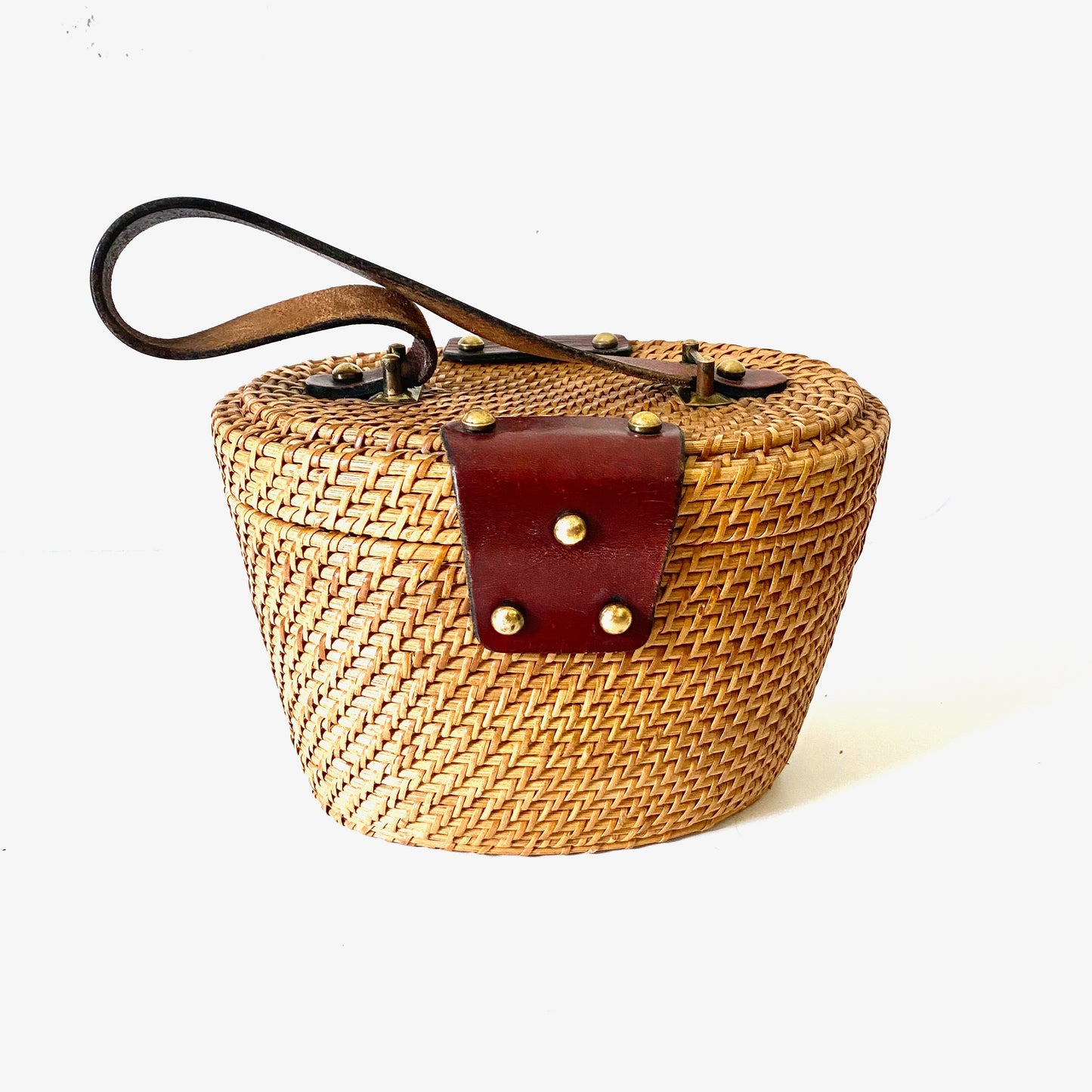 1960s Wicker Basket Box Purse Rare Hand Bag Nantucket Summer Bag Etienne Aigner