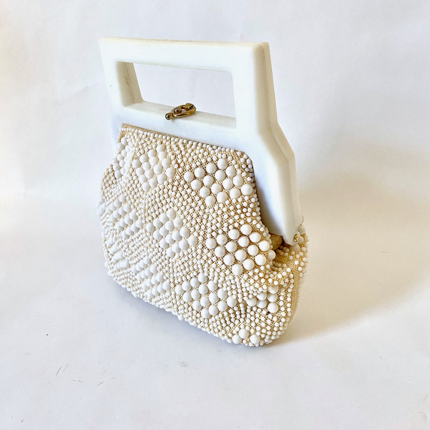 1960 Lumured Corde Bead Purse Wedding Handbag Spring Purse