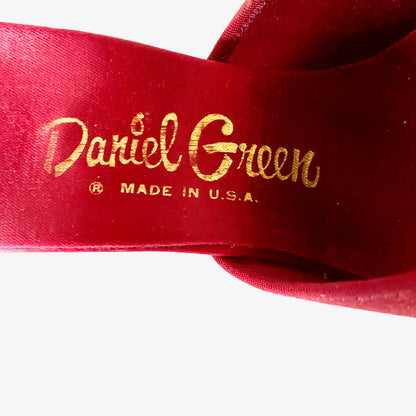 1940s Daniel Green Satin Boudoir Slipper Shoe Cranberry Pin Up Peep Toe Sz 7n