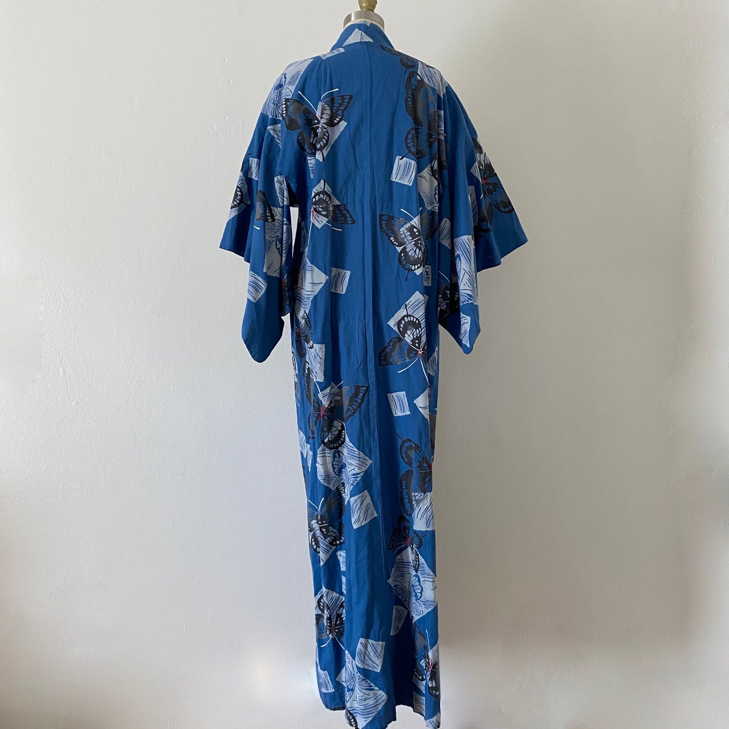 Vintage Kimono Graphic Butterfly Japanese Cotton Kimono Med