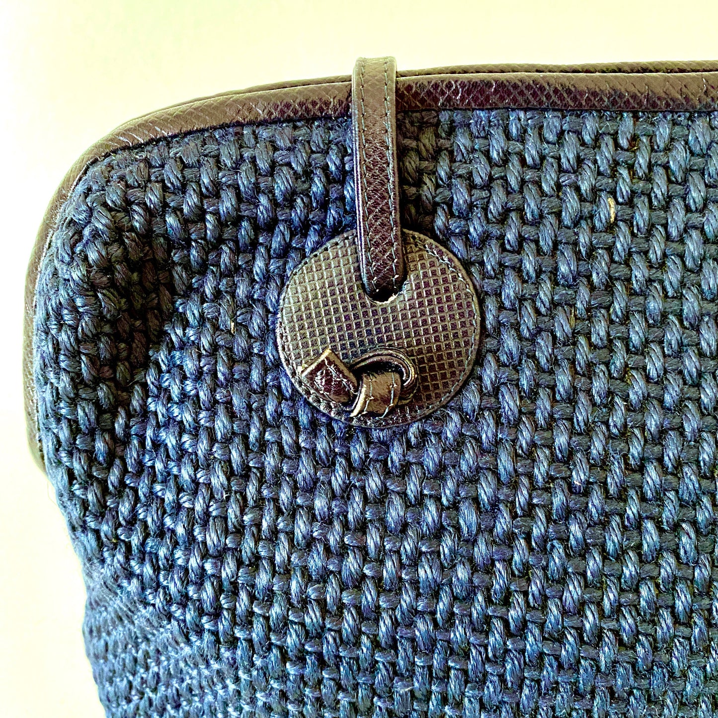 1980s Bottega Veneta Vintage Purse Shoulder Handbag Woven Jute Rope Weave Leather Trim  Made In Italy Club bag