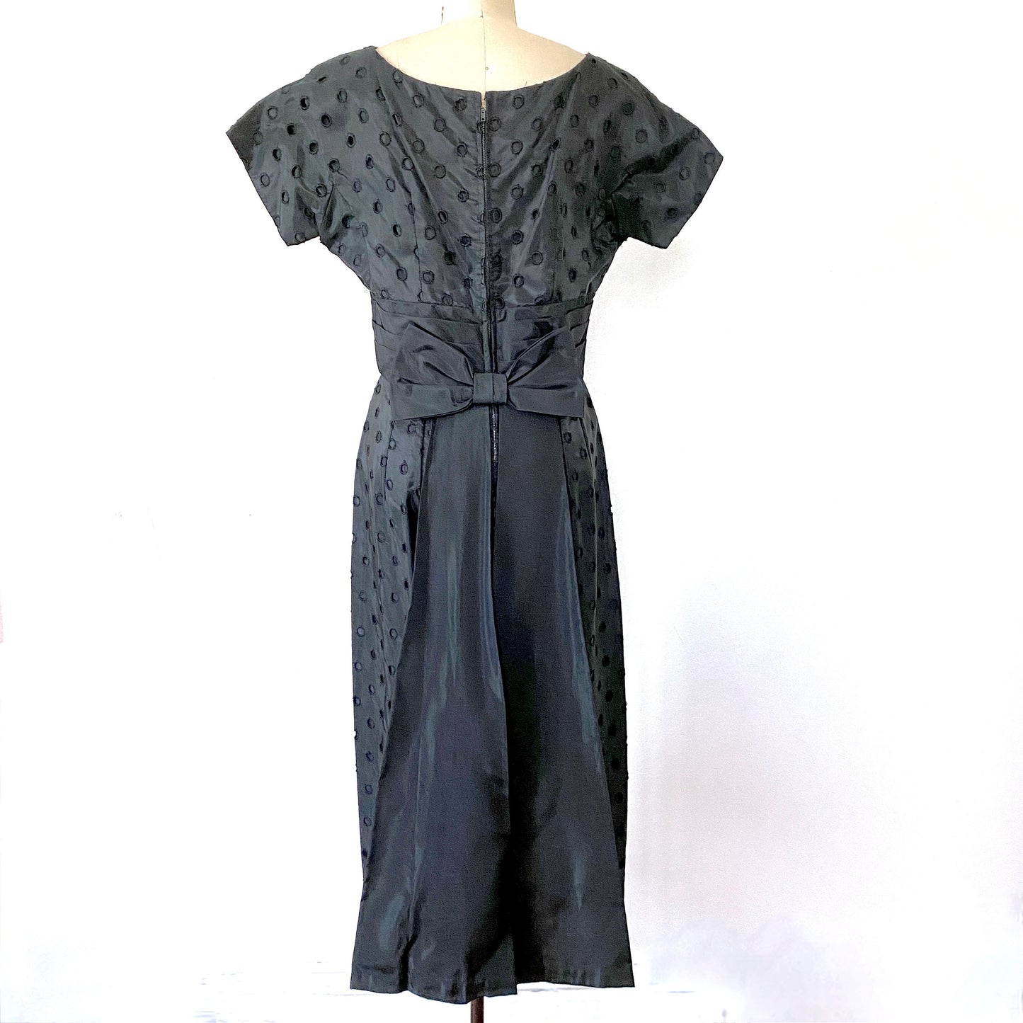 1950s Black Bow Train Wiggle MOD Vintage Bombshell Tall Marsha Young Originals Dress