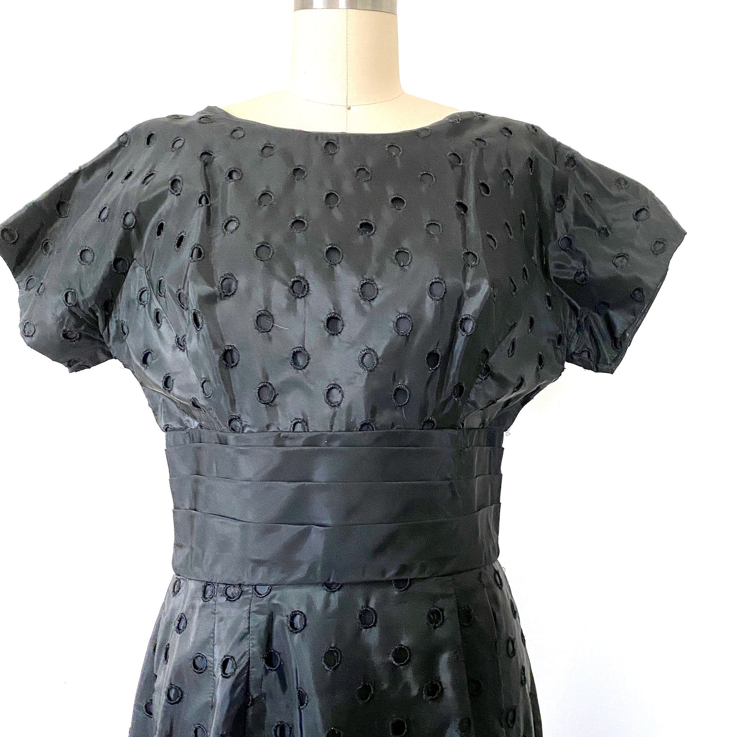 1950s Black Bow Train Wiggle MOD Vintage Bombshell Tall Marsha Young Originals Dress