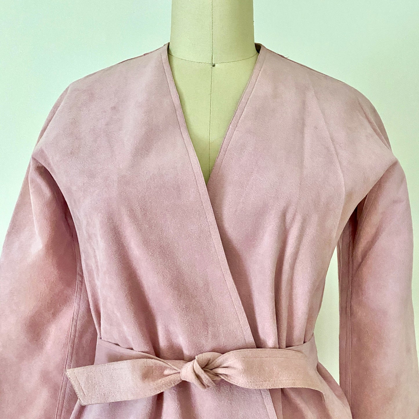 1970s HALSON Ultra Suede Wrap Coat Skirt Suit Sm/6 Vintage Blush Pink Collector Tie Jacket and skirt